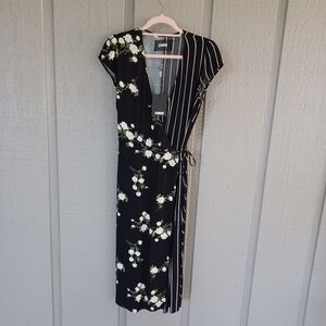 Reformation Sabrina Wrap Midi Dress Size L Femenine Floral Striped Viscose Rayon